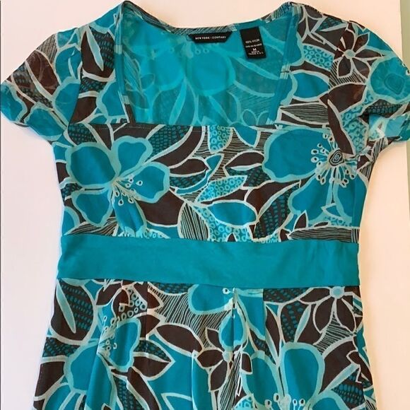 New York & Company medium blouse green brown print - Picture 1 of 5